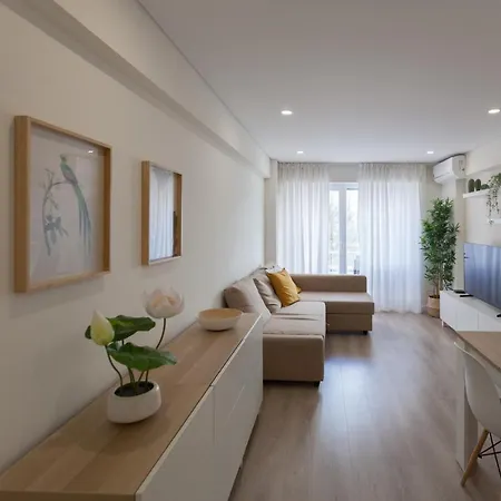Flh Olivais Family Flat Daire