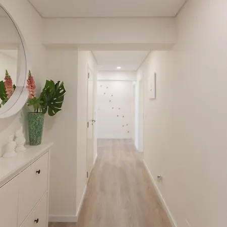 Flh Olivais Family Flat Daire